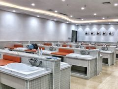 -蓝旗亲子游泳(范湖万达广场店)