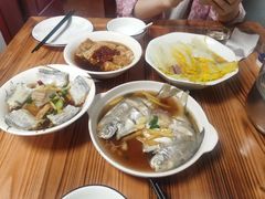 -玲燕蒸菜馆(江东路店)