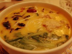 滋养花胶鸡米线-云海肴·汽锅鸡·云南菜(苏州中心店)