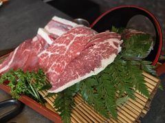 -铭牛烧肉·和牛海鲜自助(高新月牙湖店)