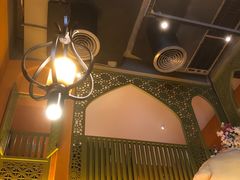 -耶里夏丽·新疆菜·28年喀什老馆(田林东路店)