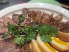 -潮界(LU·ONE凯德晶萃广场店)