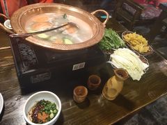 -民食香·腊排骨野生菌美食(木府店)