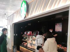 -星巴克(南京南站北夹层店)