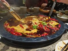 -舒家大院重庆老火锅(纪念塔店)