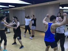 -零距离健身游泳(雁塔店)