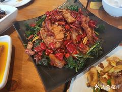 -隔壁老王·家常云南菜(花巷店)