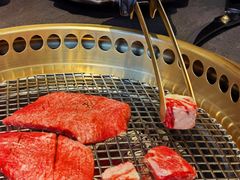 -铭牛烧肉·和牛海鲜自助(高新月牙湖店)