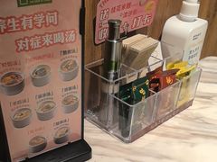 -汤城小厨•粤菜•靓汤(西直门凯德MALL店)