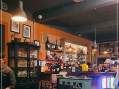 -SISTERS BAR RESTAURANT川意酒馆(嘉善老市H楼店)