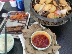 -撒拉人家.酸菜牦牛肉火锅