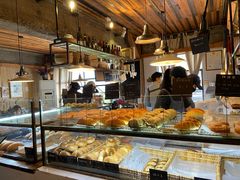 面包甜点陈列柜-仙峰天然面包(迎宾路店)