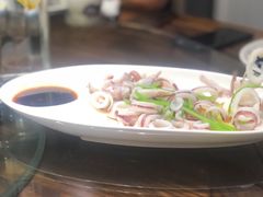 白灼鱿鱼-潮三爷砂锅焗海鲜·生腌·海鲜粥(朝晖店)