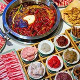 北京首家‼️满满一大桌子竟然才166元🔥3个人根本吃不完！