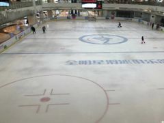 -全明星滑冰俱乐部(万象城店)