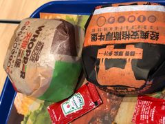 经典安格斯厚牛堡（原味/天椒）-汉堡王(下沙银泰店)