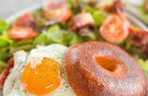 Spanish Bagel Brunch
