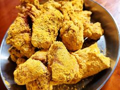 -BHC炸鸡(明洞总店)