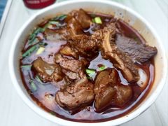 -万松园美食街