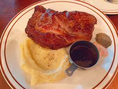 -羽深肉铺 Steak & Wine