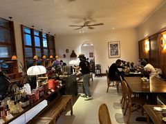 -银米·云南传统过桥米线(双廊黑金冠店)