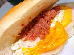 招牌咸牛肉芝士猪仔包-华嫂冰室(尖沙咀店)