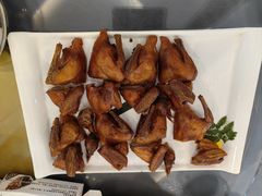 脆皮乳鸽-燕郊烧鸽子(和众店)