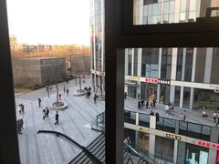 景观位-日进一片海.生腌海鲜火锅.宵夜烧烤(三里屯总店)