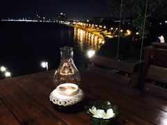 景观位-Rimpa Lapin悬崖餐厅