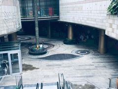 -圆融星座购物中心