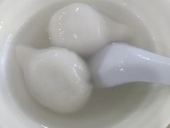 -老西白点心店