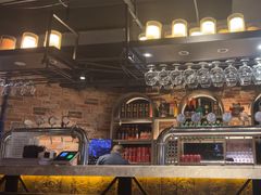 -麦凯伦烧烤·精酿超级工厂店(金桥总店)