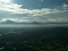-玻璃桥景区石牛寨