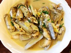 -天桥饭店·特色海鲜(金山嘴渔村店)