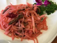 萝卜炖牛肉-思金拉措庄园藏餐(太阳岛店)