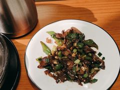 -莲餐厅·湖北菜·潜江小龙虾店(愚园路店)