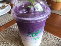 -Chom Cafe and Restaurant