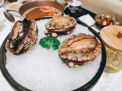 -红鼎豆捞·非遗鲍皇汤火锅(宝丰路店)