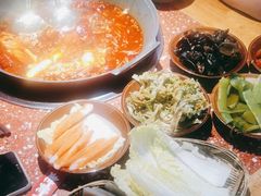 -赵美丽·重庆社区火锅·直营店(火车东站·中豪国际店)