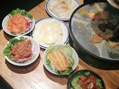 -么肆烤肉(汉街形象店)