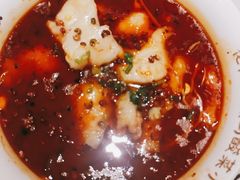 -渝是乎酸菜鱼·川渝小炒(新世界百货望京店)