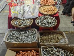 -霞涌市场海鲜摆卖区
