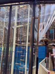 -PIPIKINGDOM皮皮王国欢乐号(欢乐海岸购物中心店)