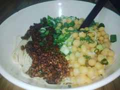 -秦云老太婆摊摊面(金色年华店)