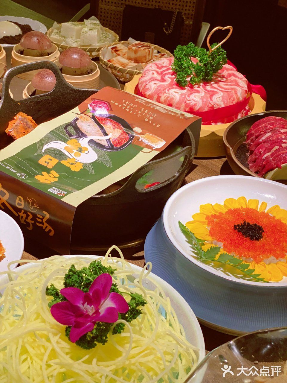 武汉万象城  好吃又好看的火锅🔥 🔥 