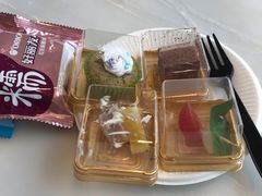 -奔驰上海利星(七宝店)