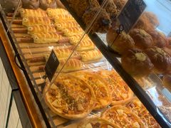 -Dough&Joe团憩(瑞虹天地月亮湾店)