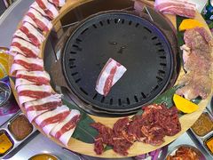 -玄希浪漫厨房·韩料烤肉(湖滨银泰in77店)