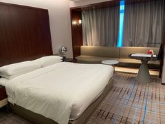 -上海龙之梦万丽酒店