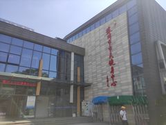 -五卅路体育馆